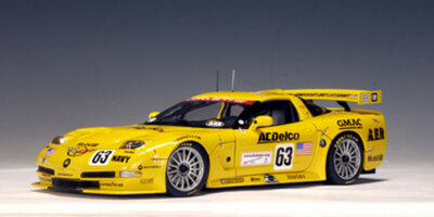 Chevrolet Corvette C5R 1:18
